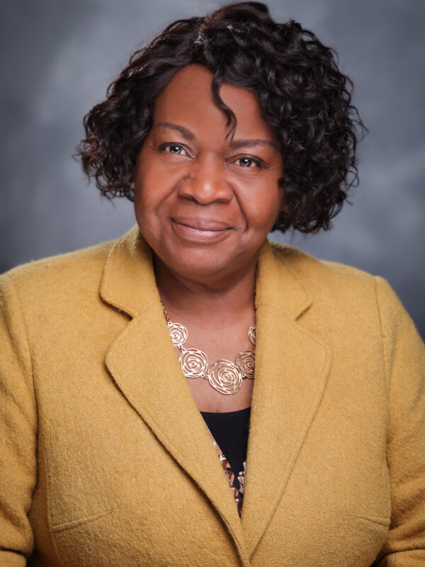 doris hunte headshot